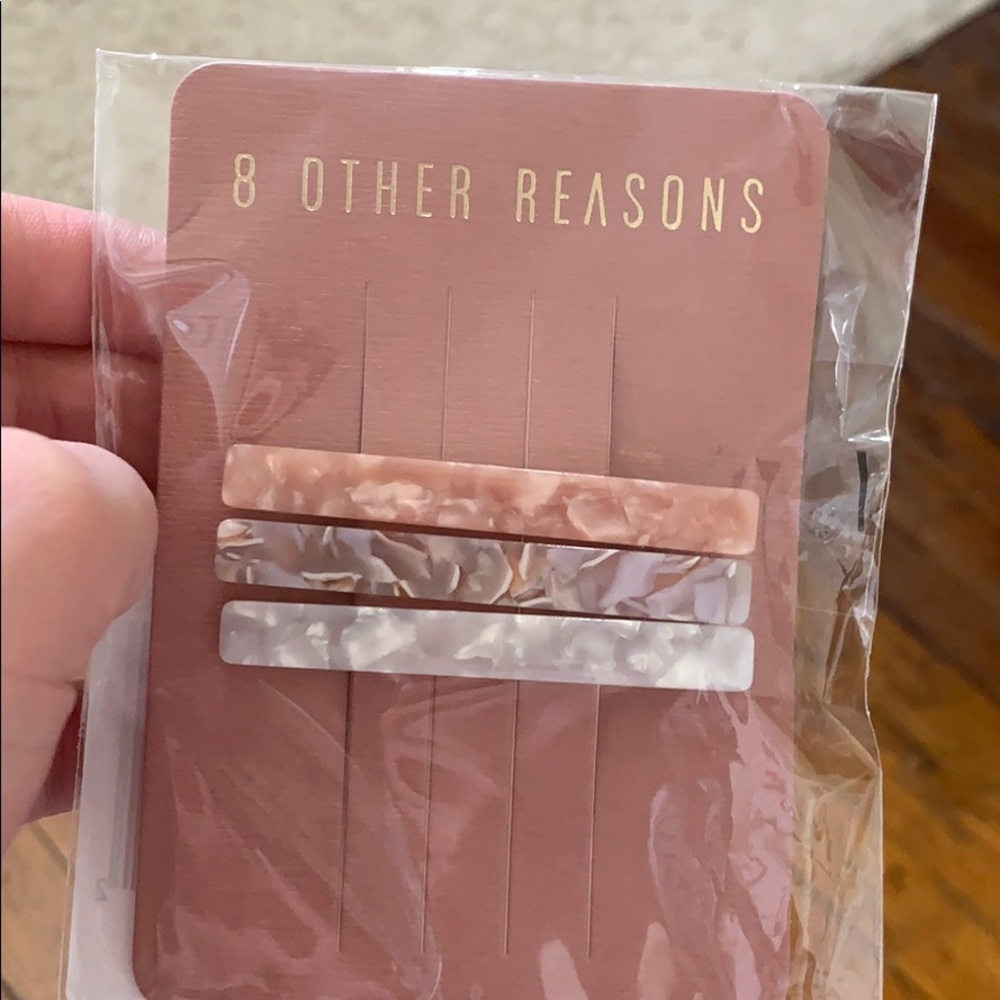 8 Other Reasons hair clips